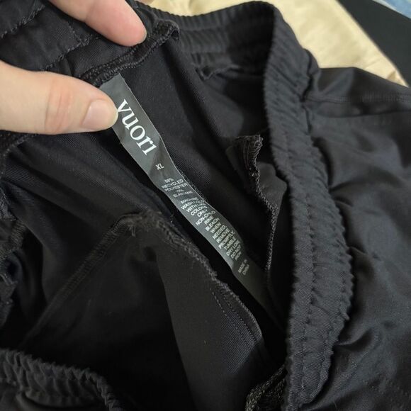 Vuori XL Black Jogger Pants Athletic Sporty Preppy Luxury Athleisure Old Money